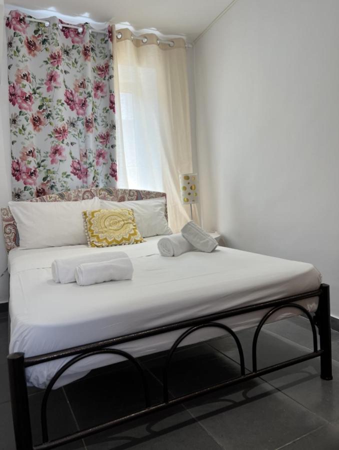 Summer Me - Studio Downtown Apartment Corfu  Bagian luar foto